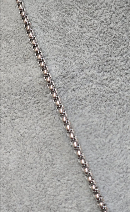 Stainless steel box chain detail for Titanium Warrior pendant, 23-inch length